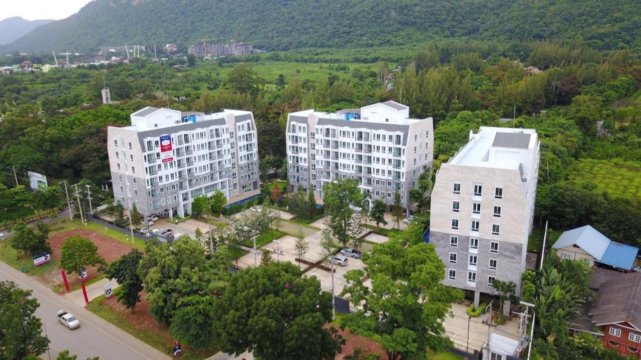 Courtyard Khaoyai Ξενοδοχείο Nakhonratchasima Εξωτερικό φωτογραφία