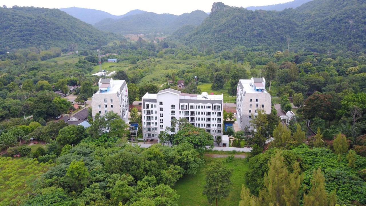Courtyard Khaoyai Ξενοδοχείο Nakhonratchasima Εξωτερικό φωτογραφία